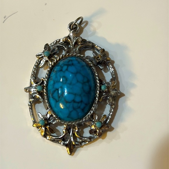 Vintage Turquoise Pendant with flower Accents - Picture 2 of 5